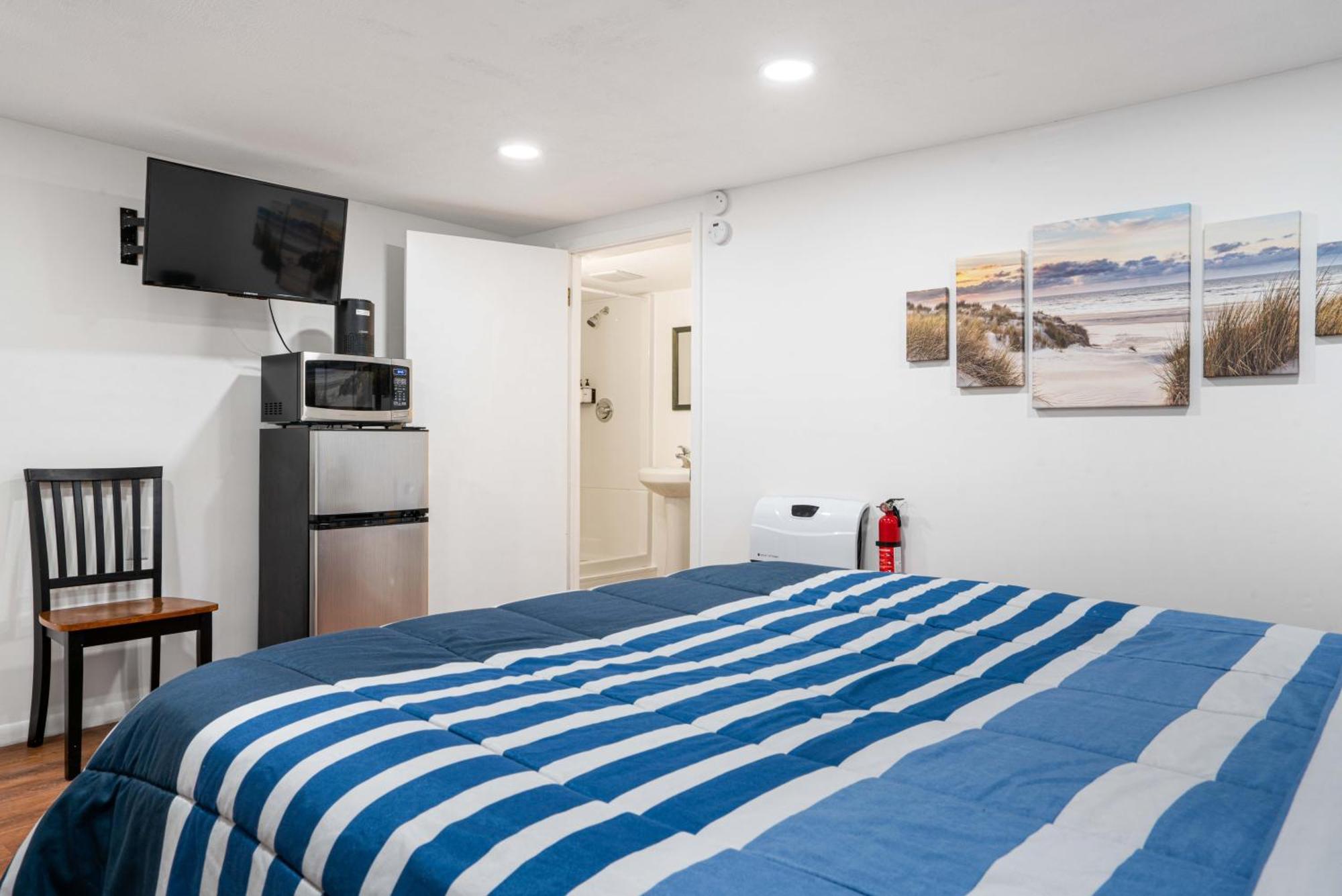 South Arm Retreats Motel East Jordan Bagian luar foto